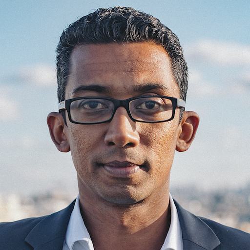 A headshot of Mirakl VP B2B Commerce Solutions Dickel Sooriah.